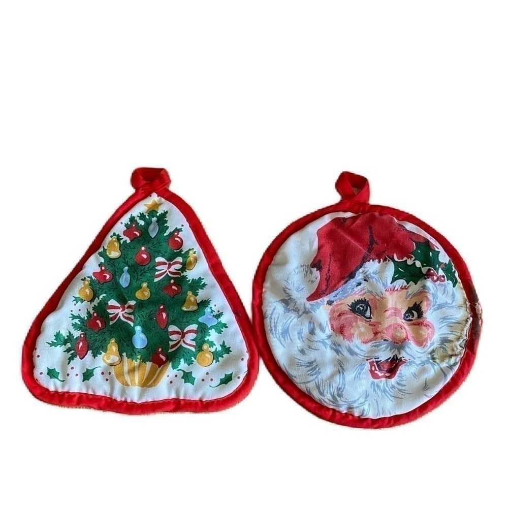 Vintage Kitschy Christmas Pot Holders Santa Christmas Tree Red Green